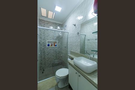 Casa de condomínio para alugar com 92m², 2 quartos e 2 vagas Casa de condomínio para alugar com 92m², 2 quartos e 2 vagasBanheiro