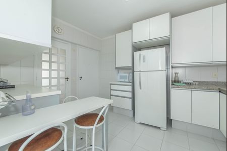 Apartamento à venda com 107m², 3 quartos e 2 vagasCozinha