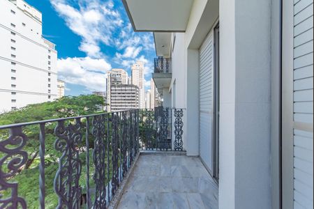 Apartamento à venda com 107m², 3 quartos e 2 vagasVaranda da Suíte