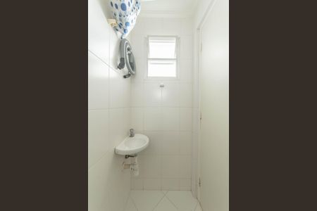 Apartamento à venda com 107m², 3 quartos e 2 vagasBanheiro de Serviço