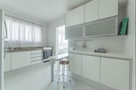 Apartamento à venda com 107m², 3 quartos e 2 vagasCozinha