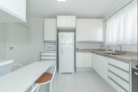 Apartamento à venda com 107m², 3 quartos e 2 vagasCozinha