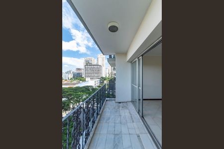 Apartamento à venda com 107m², 3 quartos e 2 vagasVaranda