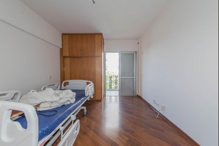 Apartamento à venda com 107m², 3 quartos e 2 vagasSuíte