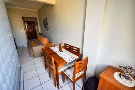 Apartamento à venda com 74m², 2 quartos e 1 vaga Apartamento à venda com 74m², 2 quartos e 1 vagaSala