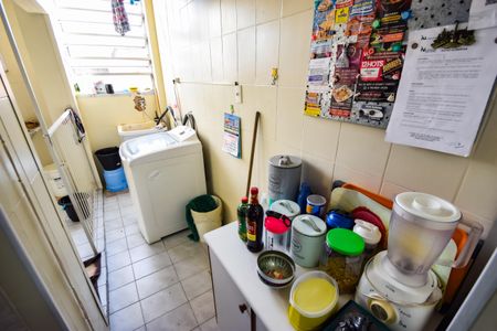 Apartamento à venda com 74m², 2 quartos e 1 vaga Apartamento à venda com 74m², 2 quartos e 1 vagaÁrea de Serviço