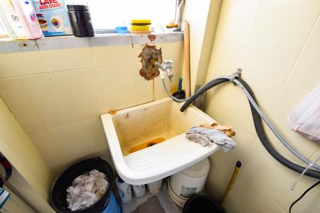 Apartamento à venda com 74m², 2 quartos e 1 vaga Apartamento à venda com 74m², 2 quartos e 1 vagaÁrea de Serviço