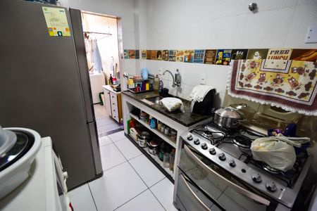 Apartamento à venda com 74m², 2 quartos e 1 vaga Apartamento à venda com 74m², 2 quartos e 1 vagaCozinha