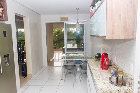 Apartamento à venda com 193m², 4 quartos e 3 vagasCozinha