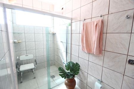 Apartamento para alugar com 116m², 3 quartos e 2 vagasBanheiro do Quarto 2