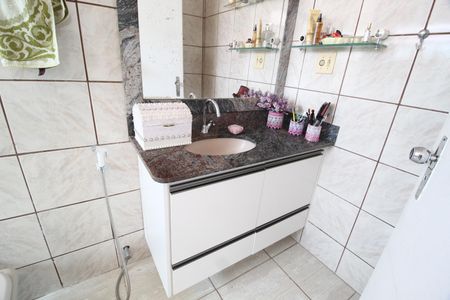 Apartamento para alugar com 116m², 3 quartos e 2 vagasBanheiro do Quarto 2