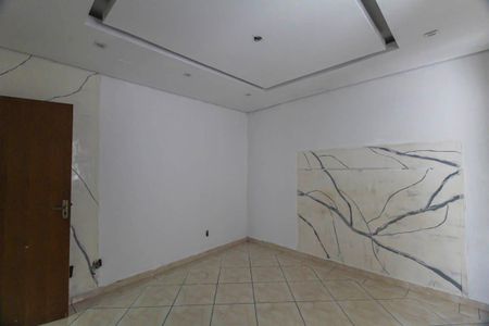 Casa à venda com 220m², 3 quartos e 1 vagaSuite