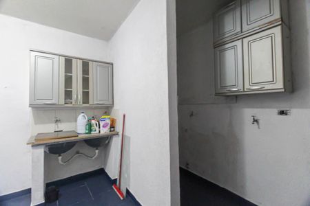 Casa à venda com 220m², 3 quartos e 1 vagaÁrea de Serviço