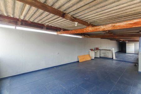 Casa à venda com 220m², 3 quartos e 1 vagaÁrea comum