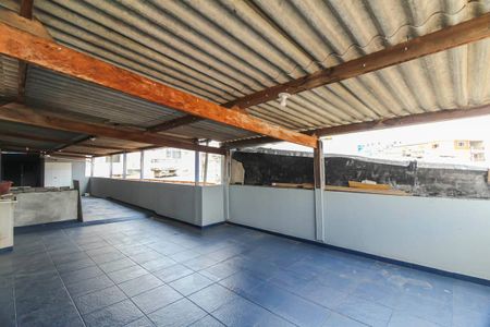 Casa à venda com 220m², 3 quartos e 1 vagaÁrea comum