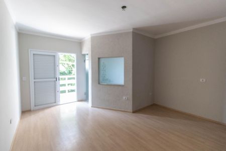 Casa à venda com 240m², 3 quartos e 3 vagas Casa à venda com 240m², 3 quartos e 3 vagasQuarto 1