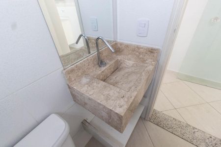 Casa à venda com 240m², 3 quartos e 3 vagas Casa à venda com 240m², 3 quartos e 3 vagasLavabo