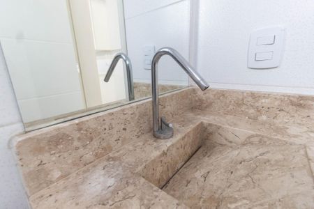 Casa à venda com 240m², 3 quartos e 3 vagas Casa à venda com 240m², 3 quartos e 3 vagasLavabo