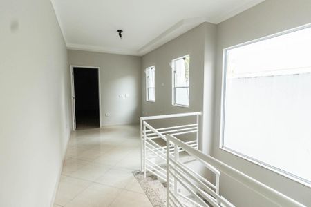 Casa à venda com 240m², 3 quartos e 3 vagas Casa à venda com 240m², 3 quartos e 3 vagasHall