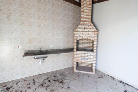 Casa à venda com 240m², 3 quartos e 3 vagas Casa à venda com 240m², 3 quartos e 3 vagasChurrasqueira