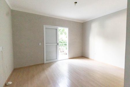 Casa à venda com 240m², 3 quartos e 3 vagas Casa à venda com 240m², 3 quartos e 3 vagasQuarto 3