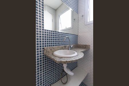 Casa à venda com 240m², 3 quartos e 3 vagas Casa à venda com 240m², 3 quartos e 3 vagasBanheiro de serviço