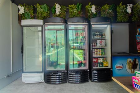 Apartamento para alugar com 54m², 2 quartos e 1 vagaÁrea comum - Mini Mercado