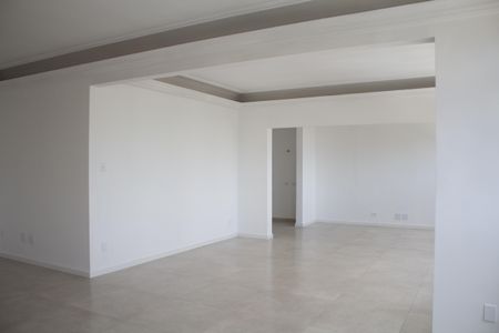 Apartamento à venda com 218m², 3 quartos e 1 vagaSala