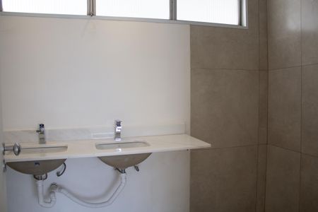 Apartamento à venda com 218m², 3 quartos e 1 vagaBanheiro da Suíte