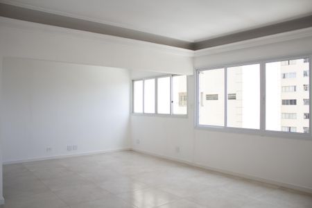 Apartamento à venda com 218m², 3 quartos e 1 vagaSala