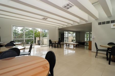 Apartamento para alugar com 210m², 3 quartos e 4 vagasÁrea comum - Salão de festas