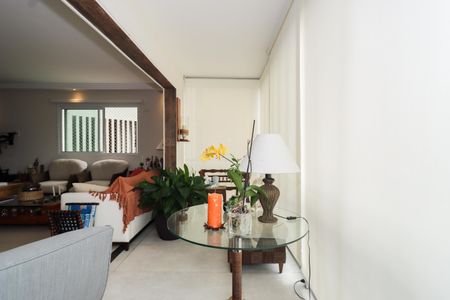 Apartamento para alugar com 210m², 3 quartos e 4 vagasVaranda da Sala