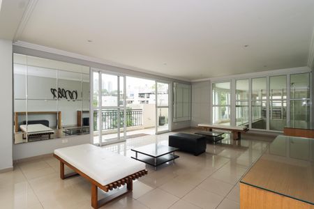 Apartamento para alugar com 210m², 3 quartos e 4 vagasÁrea comum - Salão de festas