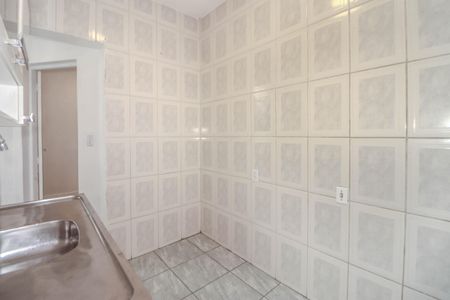 Apartamento para alugar com 68m², 3 quartos e sem vagaCozinha e Área de Serviço