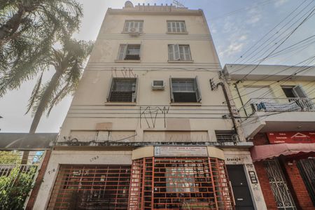 Apartamento para alugar com 68m², 3 quartos e sem vagaFachada