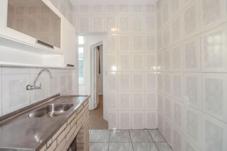 Apartamento para alugar com 68m², 3 quartos e sem vagaCozinha e Área de Serviço