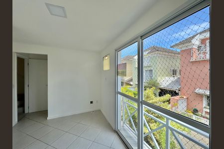 Casa de condomínio para alugar com 200m², 4 quartos e 2 vagasSuíte 1