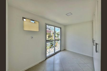 Casa de condomínio para alugar com 200m², 4 quartos e 2 vagasSuíte 1