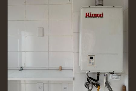 Casa de condomínio para alugar com 200m², 4 quartos e 2 vagasÁrea de Serviço