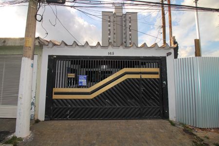 Casa à venda com 150m², 2 quartos e 2 vagasFachada