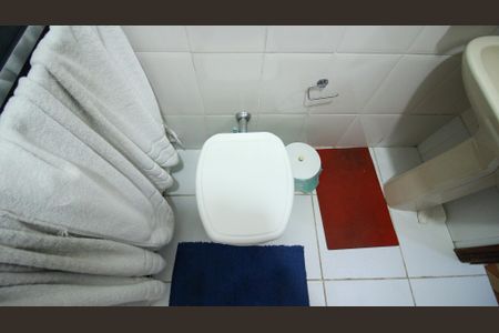 Casa à venda com 150m², 2 quartos e 2 vagasBanheiro