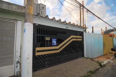 Casa à venda com 150m², 2 quartos e 2 vagasFachada