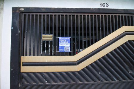 Casa à venda com 150m², 2 quartos e 2 vagasPlaca