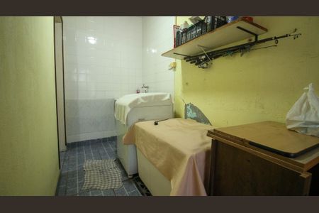 Casa à venda com 150m², 2 quartos e 2 vagasÁrea de Serviço