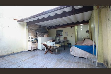 Casa à venda com 150m², 2 quartos e 2 vagasÁrea Externa