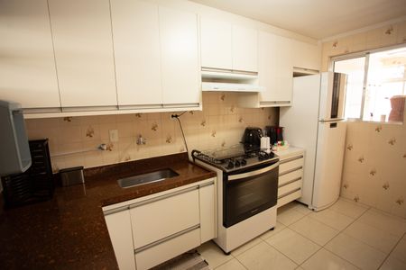 Apartamento à venda com 96m², 3 quartos e sem vaga Apartamento à venda com 96m², 3 quartos e sem vagaCOZINHA