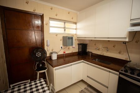 Apartamento à venda com 96m², 3 quartos e sem vaga Apartamento à venda com 96m², 3 quartos e sem vagaCOZINHA