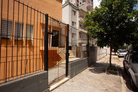 Apartamento à venda com 96m², 3 quartos e sem vaga Apartamento à venda com 96m², 3 quartos e sem vagaFACHADA