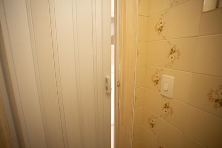 Apartamento à venda com 96m², 3 quartos e sem vaga Apartamento à venda com 96m², 3 quartos e sem vagaBANHEIRO ÁREA DE SERVIÇO