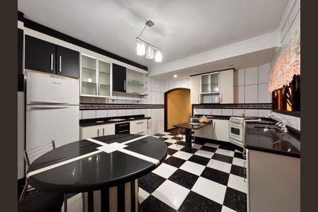 Casa para alugar com 350m², 3 quartos e 3 vagasCozinha